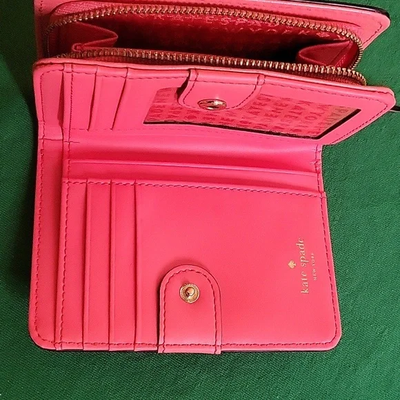 Kate Spade New York Cara Wellesley Wallet - Picture 6 of 7